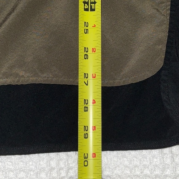 Vince Color Block, Olive & Black, Silk Tunic Top, Like NEW. Size 4 - Picture 14 of 14